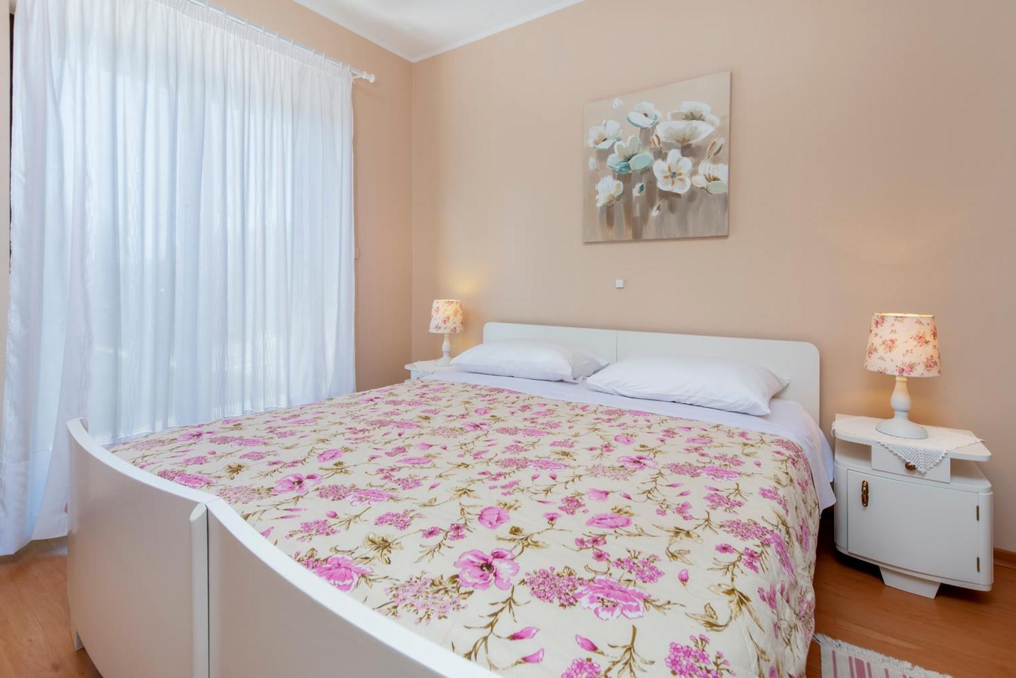 Apartments Villa Brigita Rovigno Esterno foto